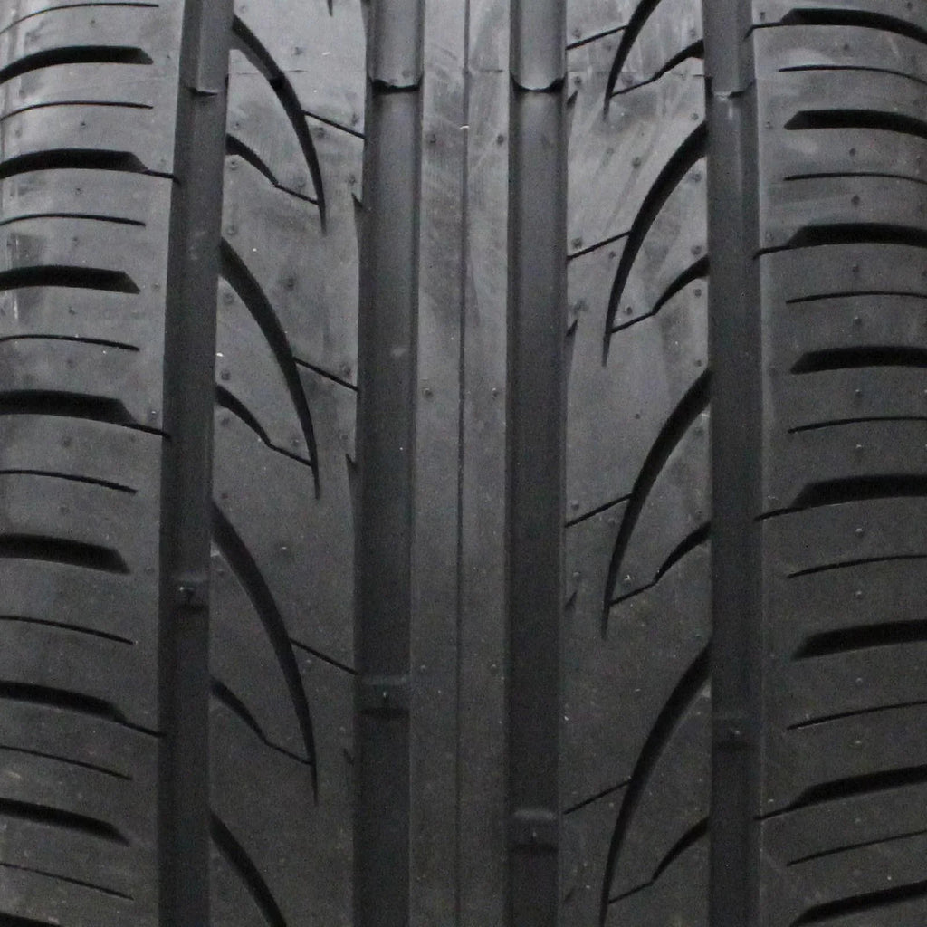 Lexani LXUHP-207 UHP 235/40ZR18 95W XL Passenger Tire