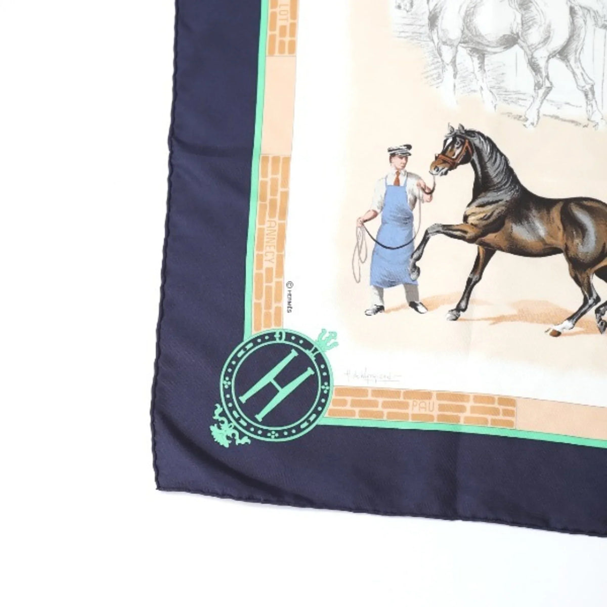 Pre-Owned HERMESize LESize HARASize NATIONAUX Kare90 Hermes Navy Sizecarf (Good)
