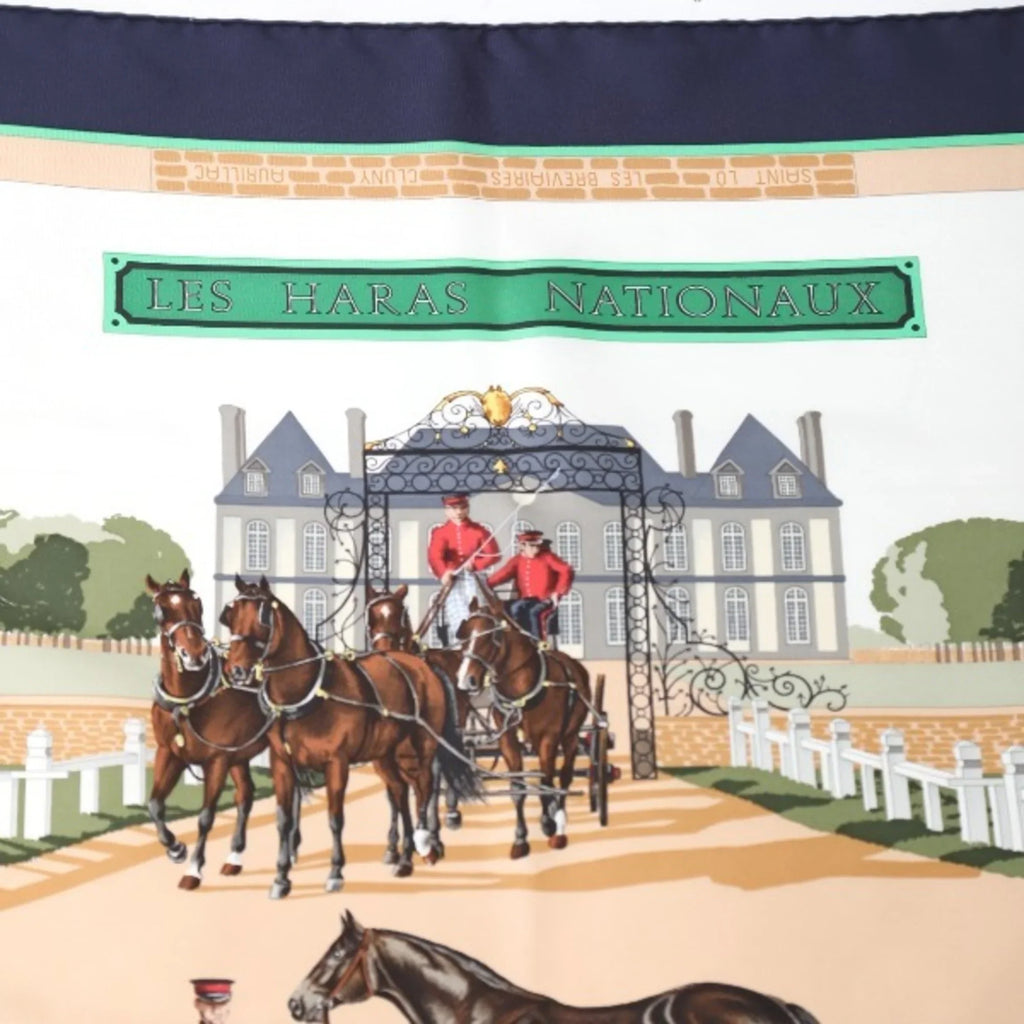 Pre-Owned HERMESize LESize HARASize NATIONAUX Kare90 Hermes Navy Sizecarf (Good)