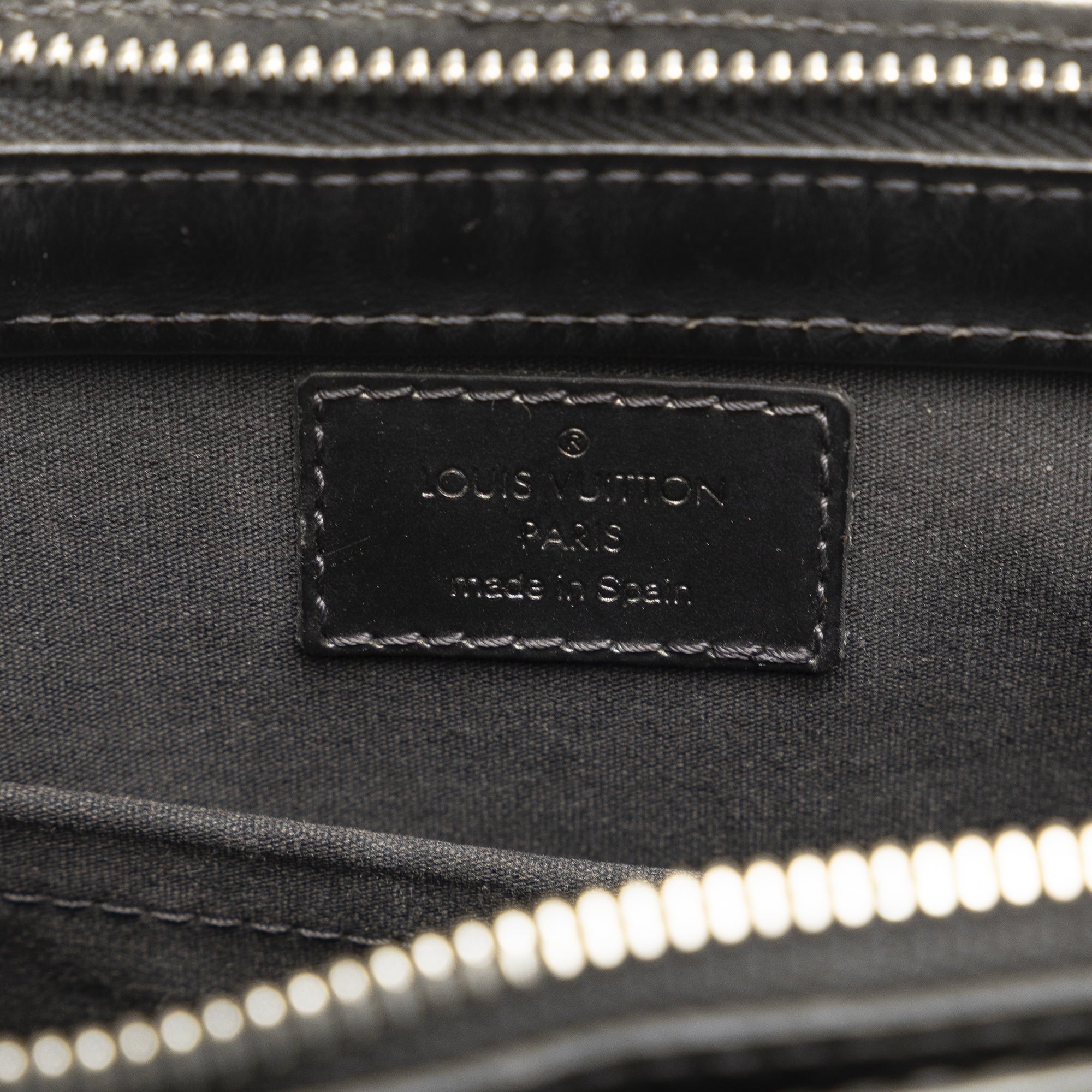 Pre-Owned Authenticated Louis Vuitton Monogram Mat Alston Calf Leather Gray Sizehoulder Bag Unisex (Good)