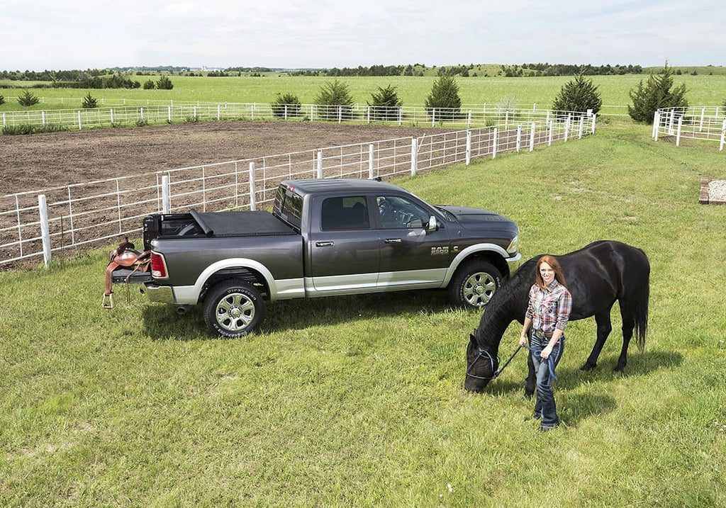 TruXedo TruXport Sizeoft Roll up Truck Bed Tonneau Cover 271801 Sizeierra 1500 5' 9" Bed (69.3")